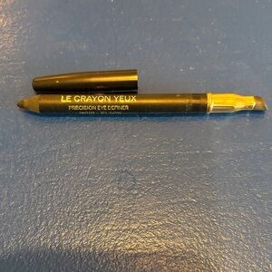CHANEL Black Eye Pencil